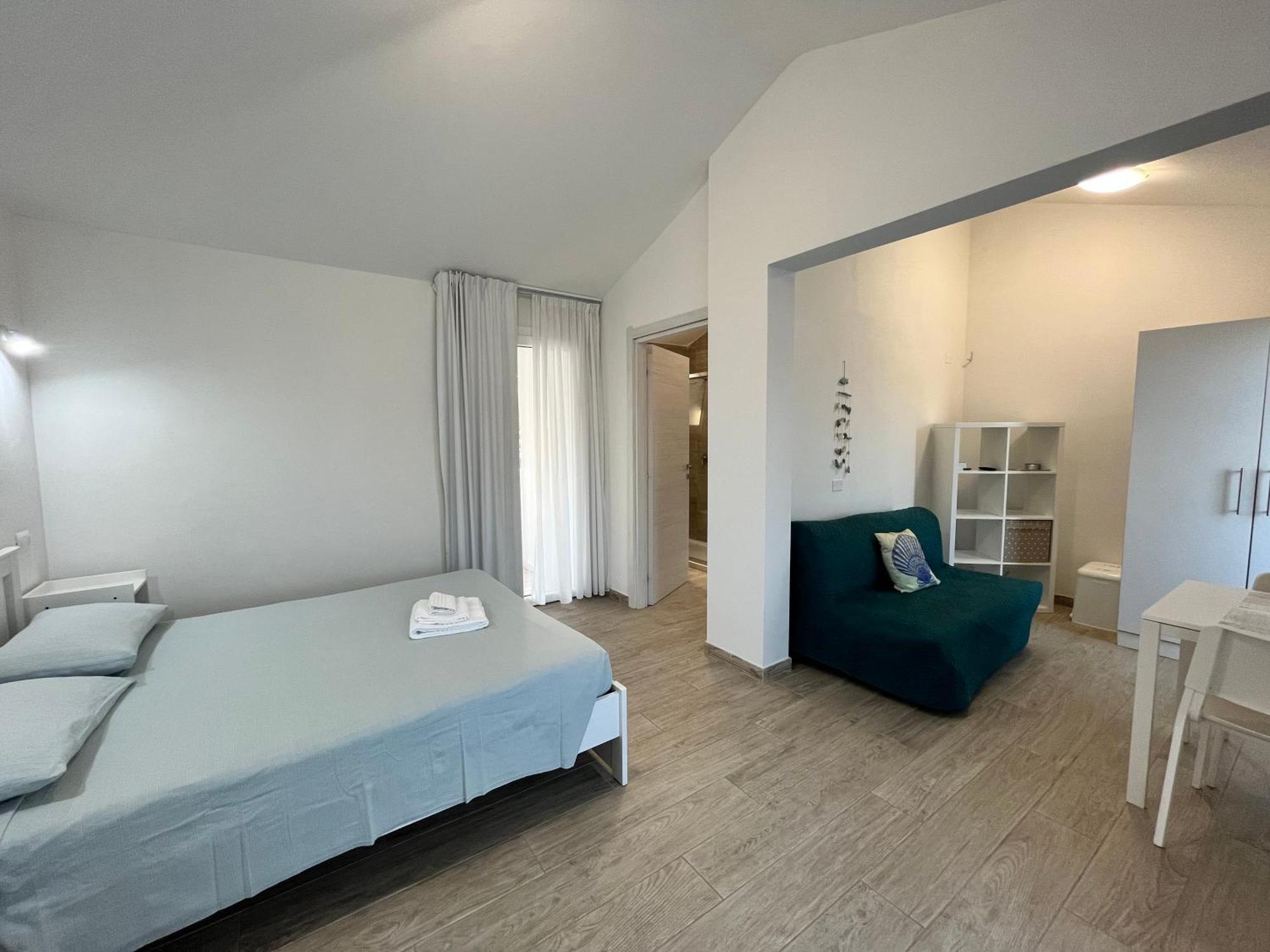 Case Vacanze "Bianco Mare" Porto Pino Exterior foto