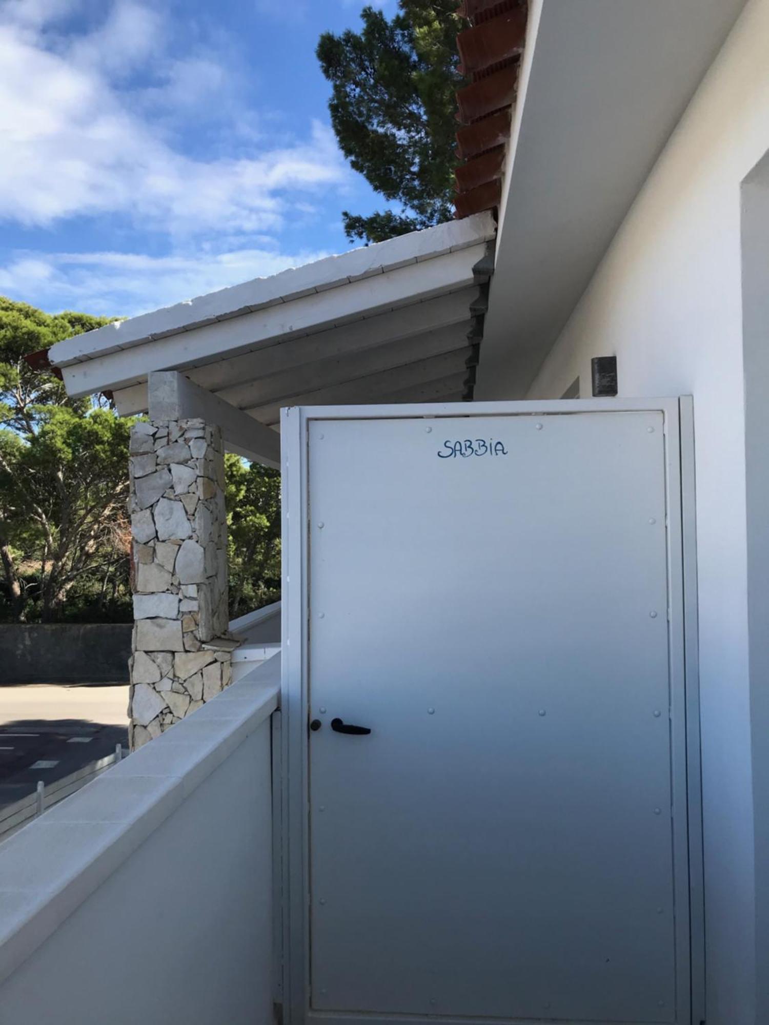Case Vacanze "Bianco Mare" Porto Pino Zimmer foto