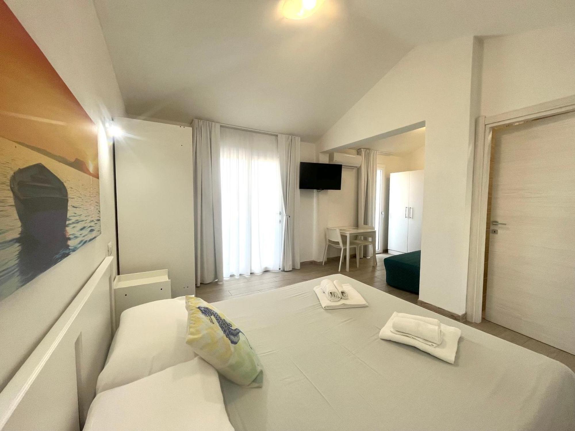 Case Vacanze "Bianco Mare" Porto Pino Zimmer foto